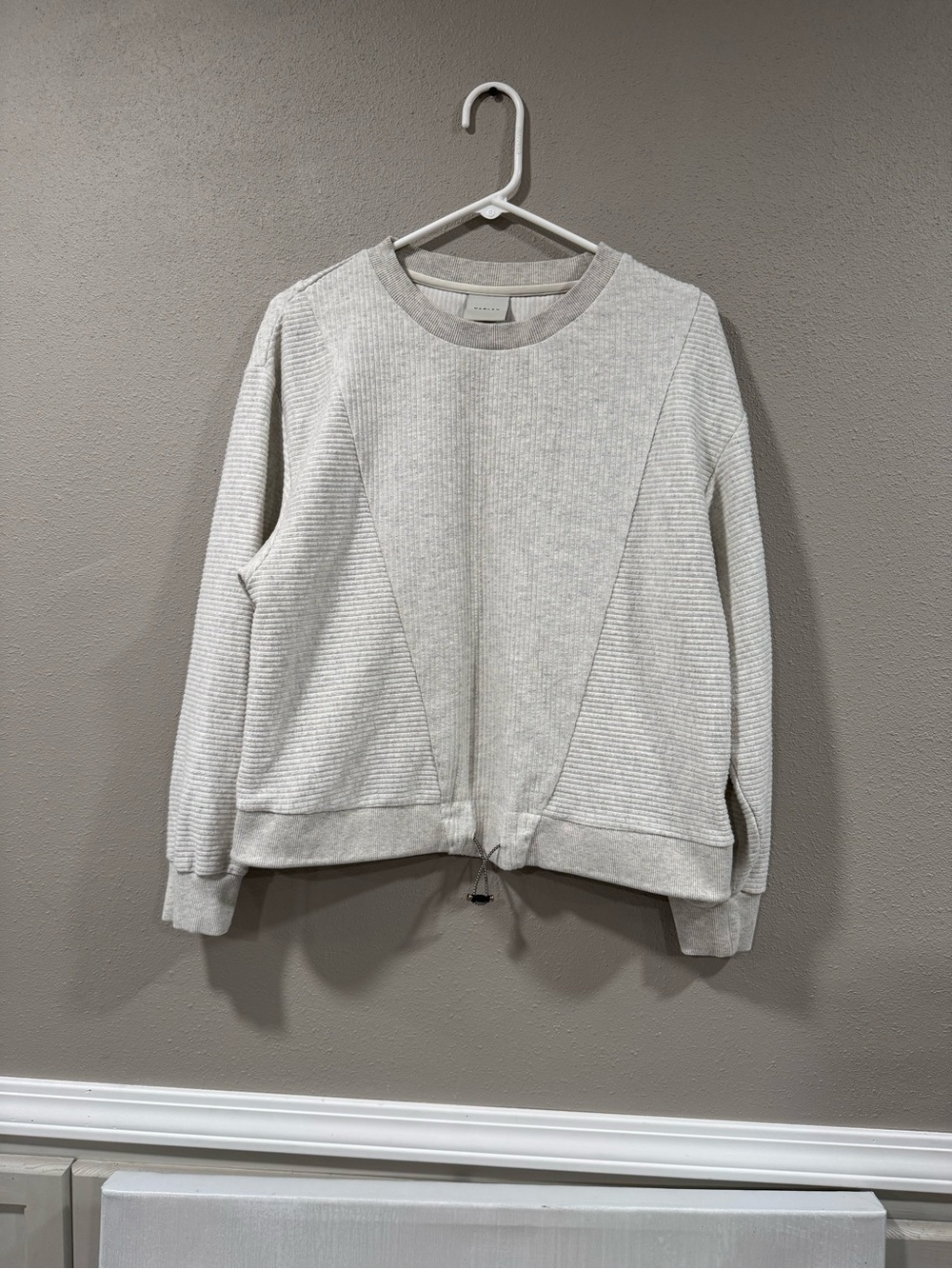 Varley Arleta Pullover in Ivory Cloud - Picture 2 of 6